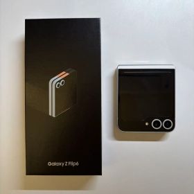 Samsung Galaxy Z Flip6 本体 256GB ホワイト