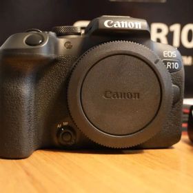 Canon EOS R10 ボディ