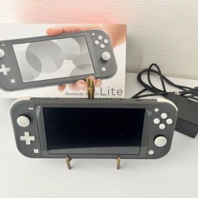 Nintendo Switchライト 中古 美品