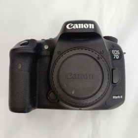 Canon EOS 7D Mark II 中古品