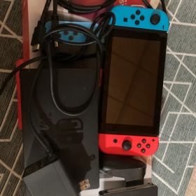 Nintendo Switch 本体 赤/青