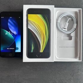 Apple iPhone SE (第2世代) 64GB ブラック SIMフリー