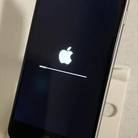 Apple iPhone SE2 ホワイト本体 64G