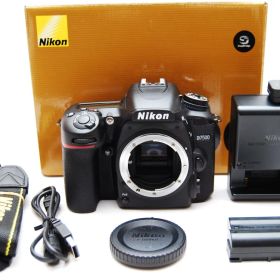 ★ 極上美品 Nikon デジタル一眼レフカメラ D7500 ボディ★
