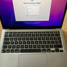 MacBook Air M1 256GB シルバー ノートパソコン Apple