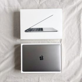 Apple MacBook Pro 13インチ 2017モデル 動作品