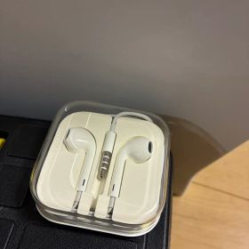 Apple EarPods 3.5mmヘッドフォンジャック 2個