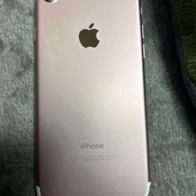 Apple iPhone 7 128GB ローズゴールド