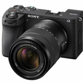 【ポイント10倍】 SONY デジタル一眼カメラ α6700 ILCE-6700M 高倍率ズームレンズキット [ブラック] 【P10倍】