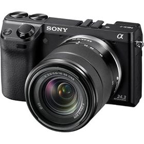 【中古】(良い)SONY ミラーレス一眼カメラ α NEX-7 ズームレンズキット ブラック NEX-7K