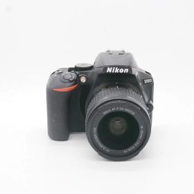 【中古】 (ニコン) Nikon D5600 18-55VR レンズキツト【中古カメラ デジタル一眼】 ランク：B