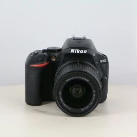 【中古】 (ニコン) Nikon D5600+18-55VR レンズキツト【中古カメラ デジタル一眼】 ランク：B