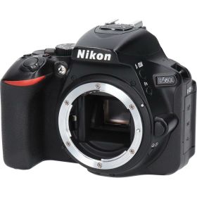 D5600【中古】
