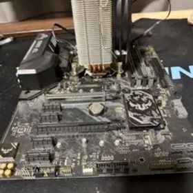 動作品 i7-9700KF＋TUF H370 WIFI＋クーラー