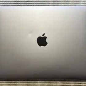 MacBook Air 2019 MVFK2J/A 中古 29,800円 | ネット最安値の価格比較