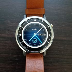 モトローラ(Motorola)のモトローラMoto360 [第2世代] スマートウォッチ 稼動中(その他) モトローラ(Motorola)のモトローラMoto360 [第2世代] スマートウォッチ 稼動中(その他)