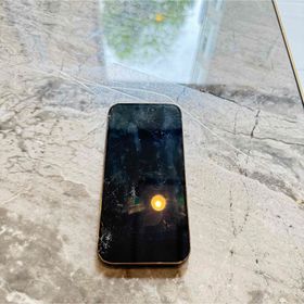 アイフォーン(iPhone)のiPhone 14 pro (スマートフォン本体) アイフォーン(iPhone)のiPhone 14 pro (スマートフォン本体)