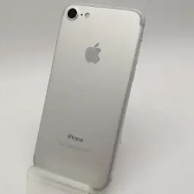 【中古】Apple au 【SIMロック解除済み】 iPhone 7 128GB シルバー MNCL2J/A【大須2】保証期間１ヶ月【ランクB】