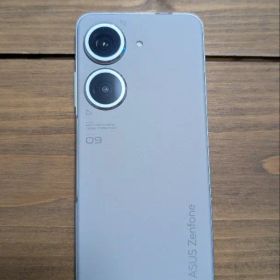ASUS Zenfone 9 新品¥65,079 中古¥32,000 | 新品・中古のネット最安値