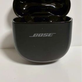 Bose QuietComfort Ultra Earbuds 第1世代　中古 QuietComfort Ultra Earbuds 中古 5,000円 | ネット最安値の価格比較