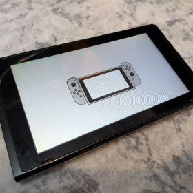 Nintendo Switch ゲーム機本体 中古 7,980円 | ネット最安値の価格比較
