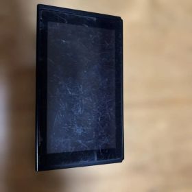 Nintendo Switch ゲーム機本体 中古 7,930円 | ネット最安値の価格比較