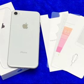 iPhone8 64GB シルバー SIMロック解除済 バッテリー73％ ①