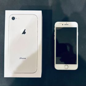 iPhone 8 64GB SIMフリー 本体のみ シルバー