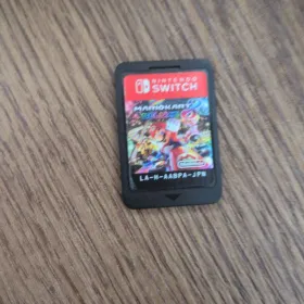 マリカー8(マリオカート8 デラックス) Switch 新品¥3,200 中古¥3,200