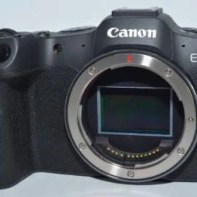 240932★ほぼ新品★Canon ミラーレスカメラ EOS R8 (本体のみ) フルフレームハイブリッドカメラ 2420万画素 4K動画 ブラック