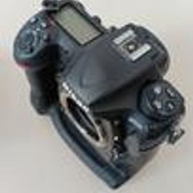 デジタル一眼 D500 ボディ/MB-D17 NIKON
