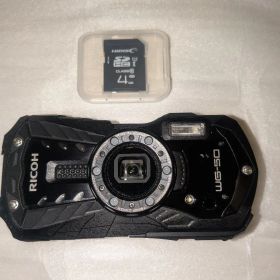 【最終値下げ】RICOH WG-50ブラック 防水デジタルカメラ SD付