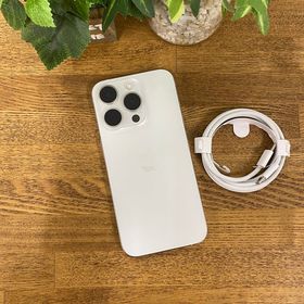 iPhone 15Pro 256GB ホワイト 国内版 SIMフリー 送料無料