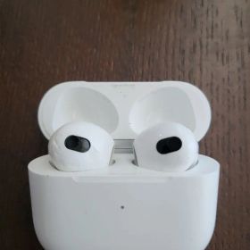AirPods 第３世代