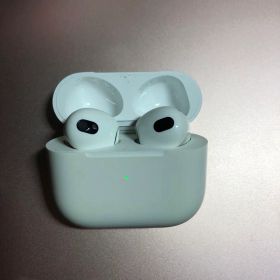 Apple AirPods 第3世代