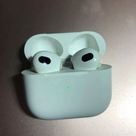 Apple AirPods 第3世代