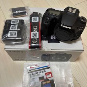 Canon EOS 90D デジタル一眼レフカメラ 美品‼️早い者勝ち‼️