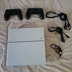 Playstation 4 コントローラー２個付き