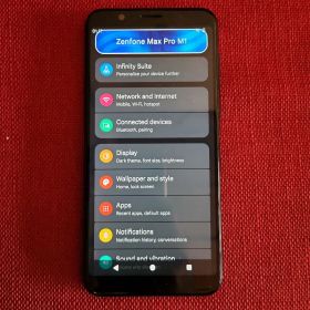 Zenfone Max Pro M1 64GB 本体 (カストムROM)