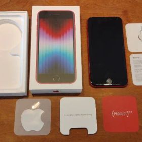 Apple iPhone SE(第3世代)レッド 本体 64GB PRODUCT