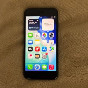 iPhone SE3 SIMフリー 64G