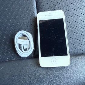 iPhone 4のメイン画像