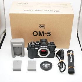 ほぼ新品 オリンパス OLYMPUS OM SYSTEM OM-5 ボディ S数3680回、あると嬉しい元箱（レンズキット）・バッテリー2個、純正ストラップ付！