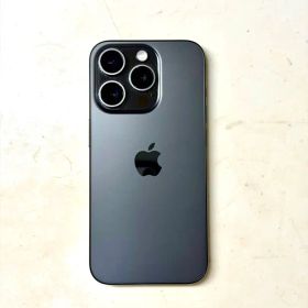 iPhone15pro 128GB ブラックチタニウム