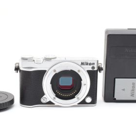 ★ショット数:3,490回!!★ Nikon ニコン 1 J5 ボディ シルバー ミラーレス一眼レフカメラ ＃4088