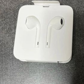 Apple EarPods ホワイト 有線イヤフォン