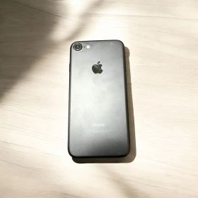 iPhone7 32GB ブラック ジャンク品