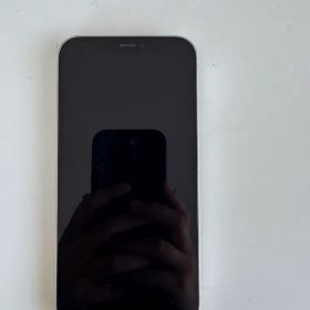 iPhone 12 Pro ホワイト 充電器付き