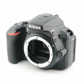 ★良品★ショット数2,822 回★ニコン NIKON D5600 ボディ★ W0432＃4831