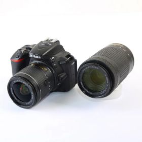 【中古】(ニコン) Nikon D5600 ダブルズームキツト